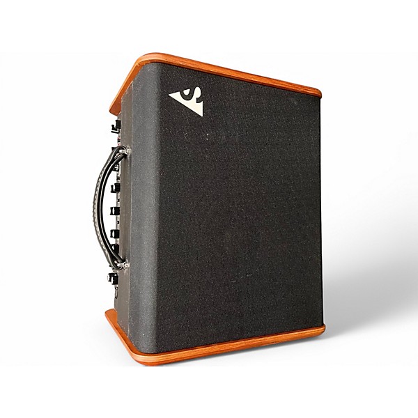 Used Godin Acoustic Solutions ASG8 Acoustic Guitar Combo Amp