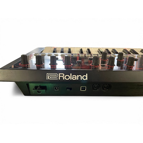 Used Roland JDXI Synthesizer