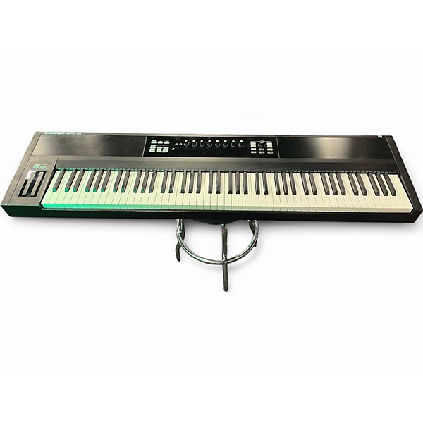 Used Native Instruments Komplete Kontrol S88 MIDI Controller