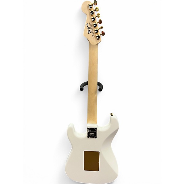 Used Charvel pro mod so cal white Solid Body Electric Guitar