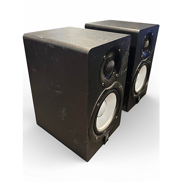Yamaha HS5 5 inch Powered Studio Monitor Pair - White