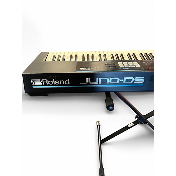 Used Roland Used Roland Juno DS88 Keyboard Workstation Used Roland Used Roland Juno DS88 Keyboard Workstation