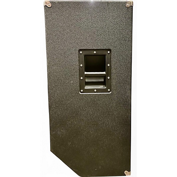 Used Traynor TC808 Bass Cabinet