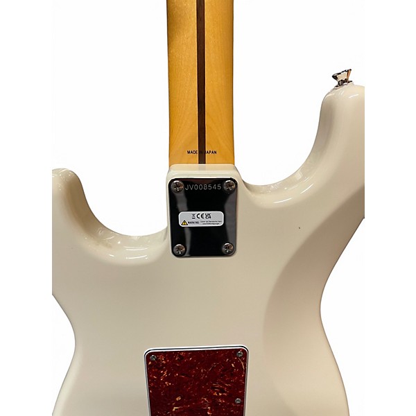 Used 2020s Fender 1970 Reissue Stratocaster Alpine White Solid Body Electric Guitar