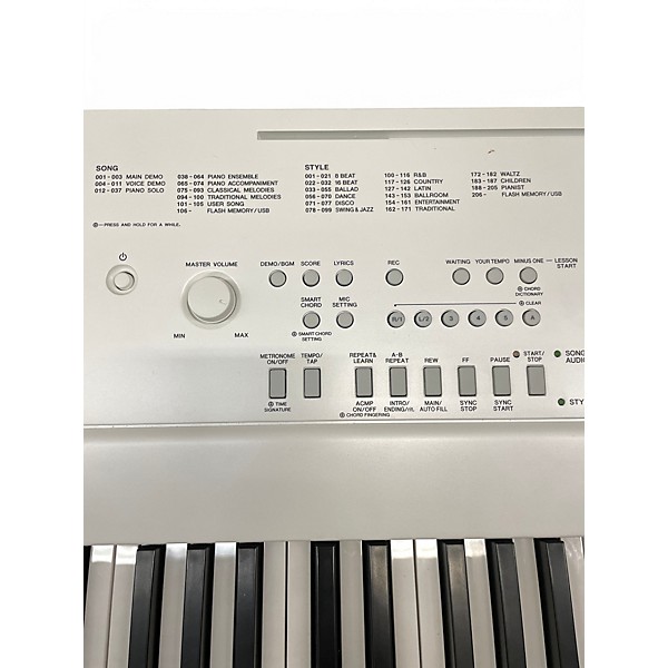 Used Yamaha DGX660-WH Digital Piano