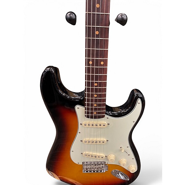 Used 2024 Fender 1961 AMERICAN VINTAGE II 2 Color Sunburst Solid Body Electric Guitar