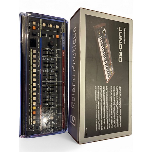 Used Roland JU-06A Synthesizer