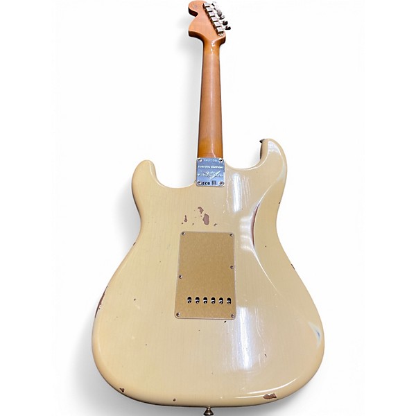 Used Fender CUSTON SHOP LTD RSTD BIGHEAD STRAT CREAM Solid Body Electric Guitar