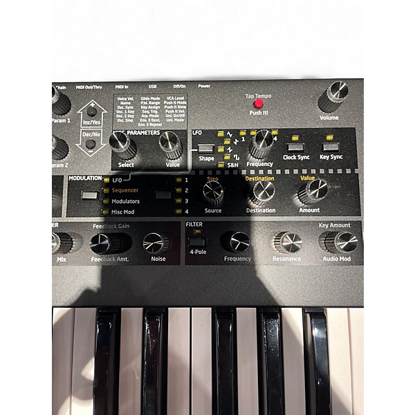Used Dave Smith MOPHO SE Synthesizer