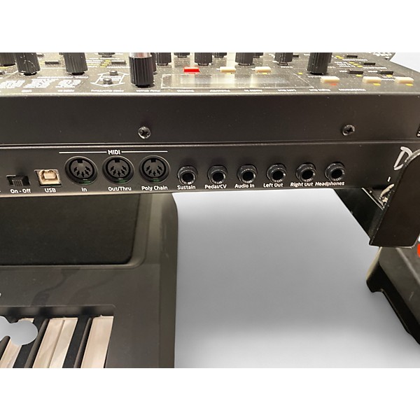 Used Dave Smith MOPHO SE Synthesizer