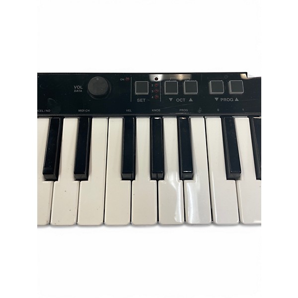 Used IK Multimedia IRIG KEYS 37 MIDI Controller