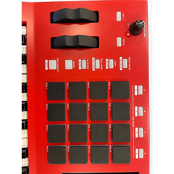Used Akai Professional MPC KEY 37