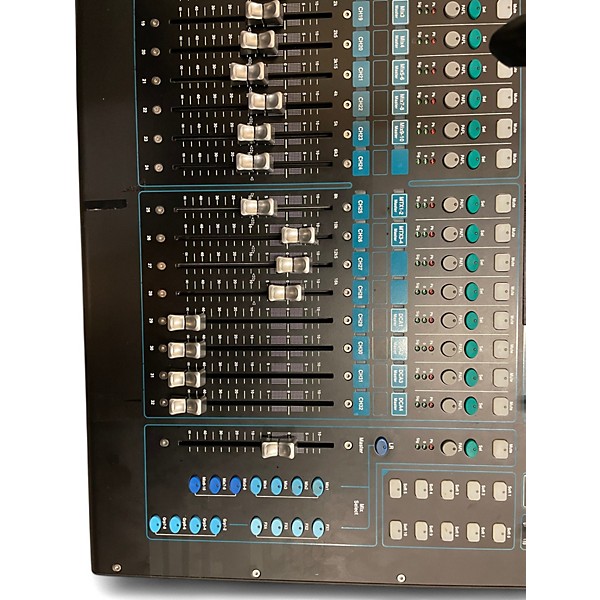 Used Allen & Heath QU32 Digital Mixer