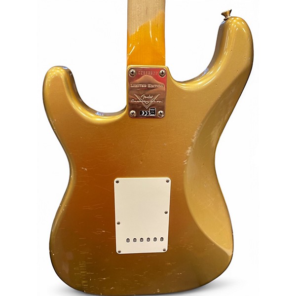 Used Fender 1962 JOURNEYMAN STRATOCASTER Gold Solid Body Electric Guitar