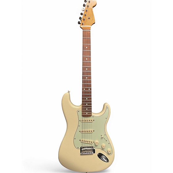 Used Fender VENTURA Vintage White Solid Body Electric Guitar