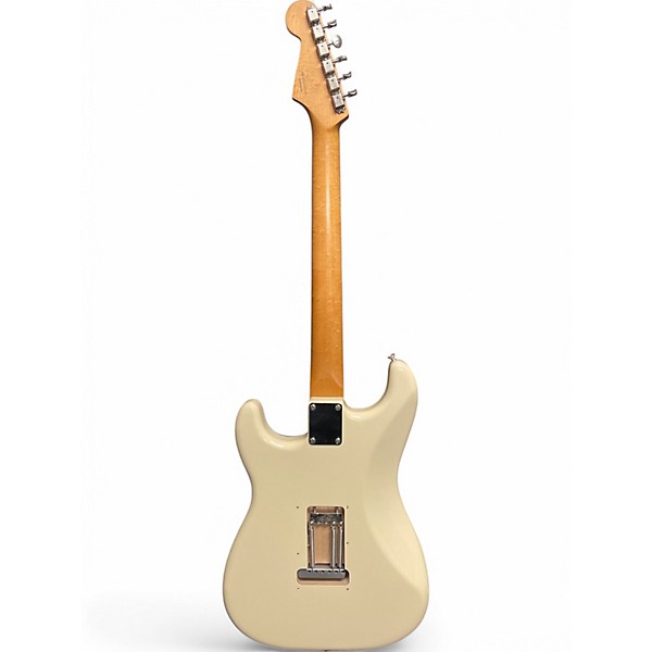 Used Fender VENTURA Vintage White Solid Body Electric Guitar