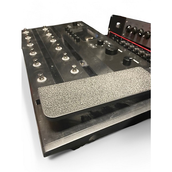 Used Line 6 Helix Effect Processor