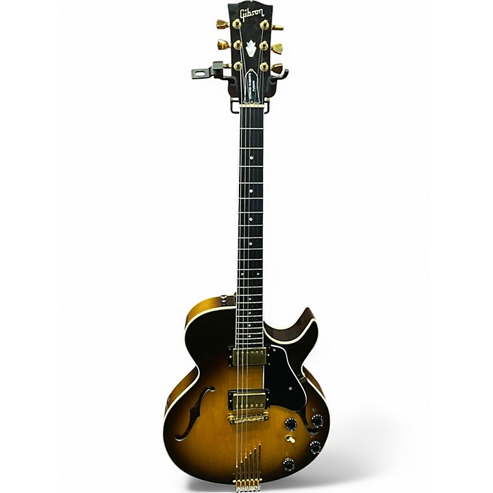 Gibson Howard Roberts Fusion フルアコ　97年　値下 Gibson Howard Roberts Fusion フルアコ 97年製