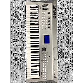 Used Yamaha MM6 61 Key Keyboard Workstation