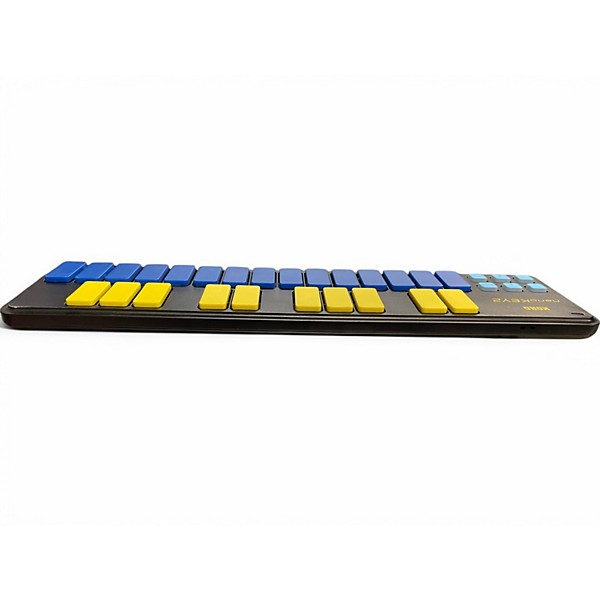 Used KORG Nano Key 2 MIDI Controller