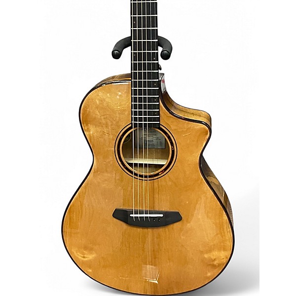 Used Breedlove Pursuit Concert Natural Acoustic Electric Guitar