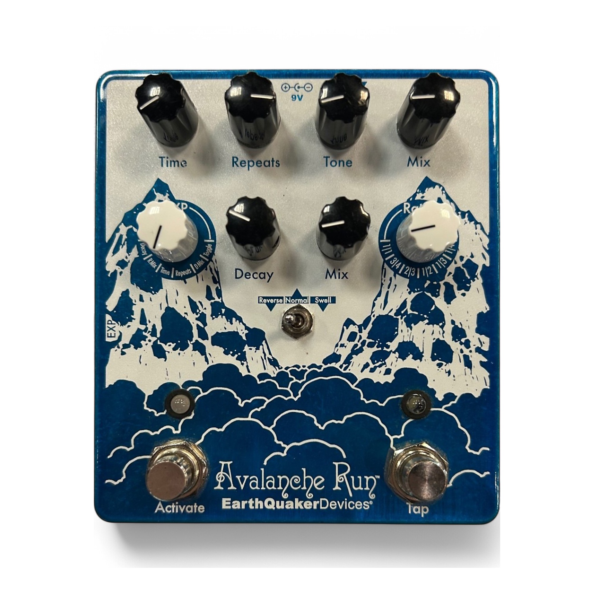 Used EarthQuaker Devices Used EarthQuaker Devices Avalanche