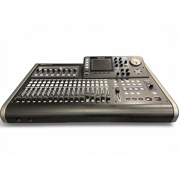 Used TASCAM Used TASCAM DP24SD MultiTrack Recorder | Guitar Used TASCAM Used TASCAM DP24SD MultiTrack Recorder | Guitar