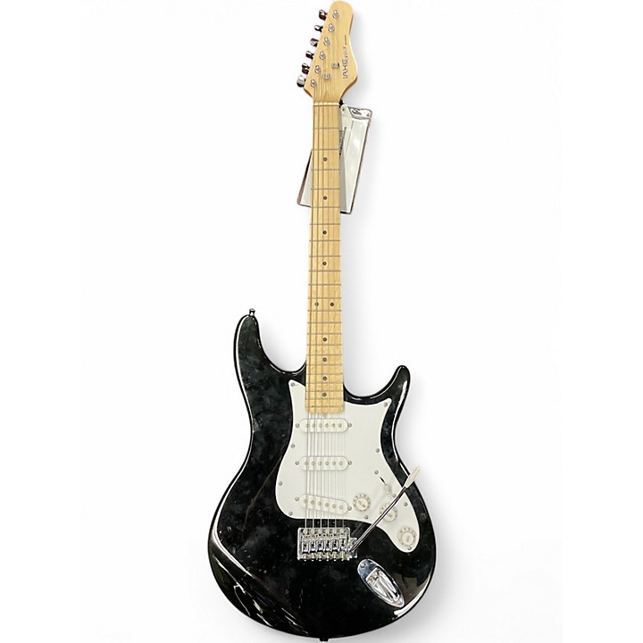 Used Behringer IAXE 393 Black Solid Body Electric Guitar