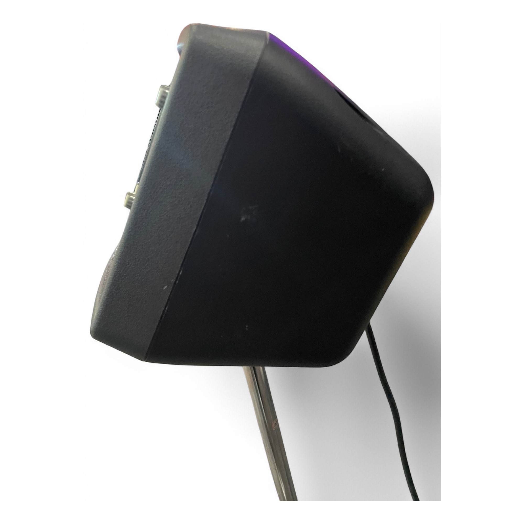 Used Behringer Used Behringer EUROLIVE B205D Powered Monitor Used Behringer Used Behringer EUROLIVE B205D Powered Monitor