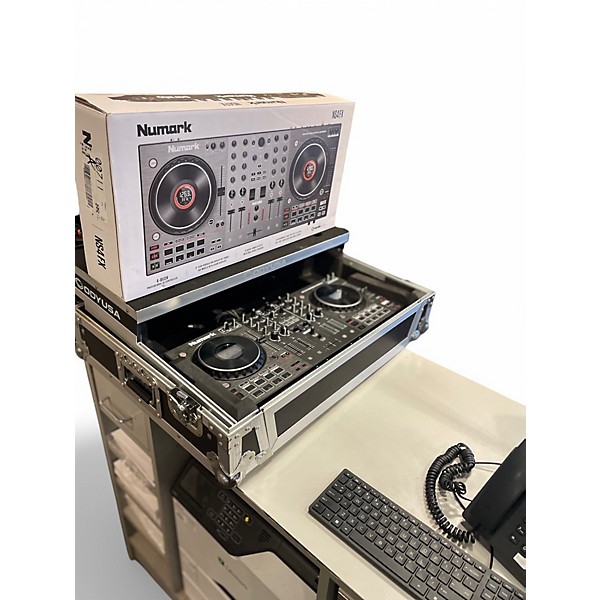 Used Numark ns4fx DJ Controller