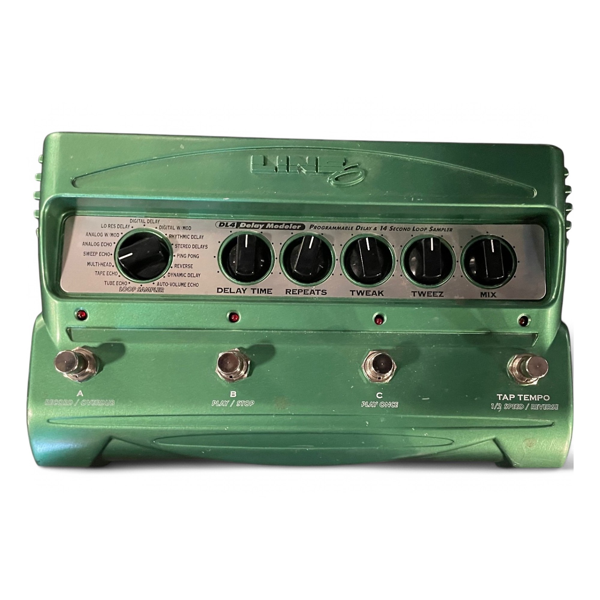Used Line 6 Used Line 6 DL4 Delay Modeler Effect Pedal