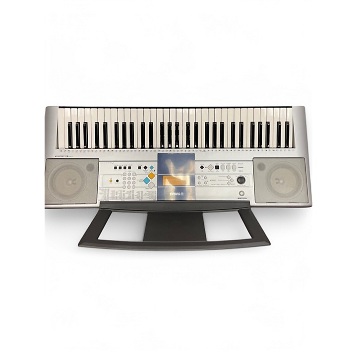 ヤマハＰSRＥ323 Used Yamaha PSRE323 61 Key Portable Keyboard | Guitar Center