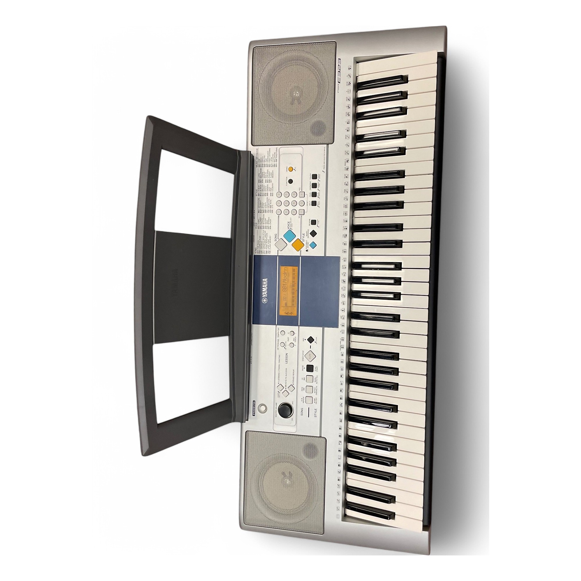ヤマハＰSRＥ323 Used Yamaha PSRE323 61 Key Portable Keyboard | Guitar Center