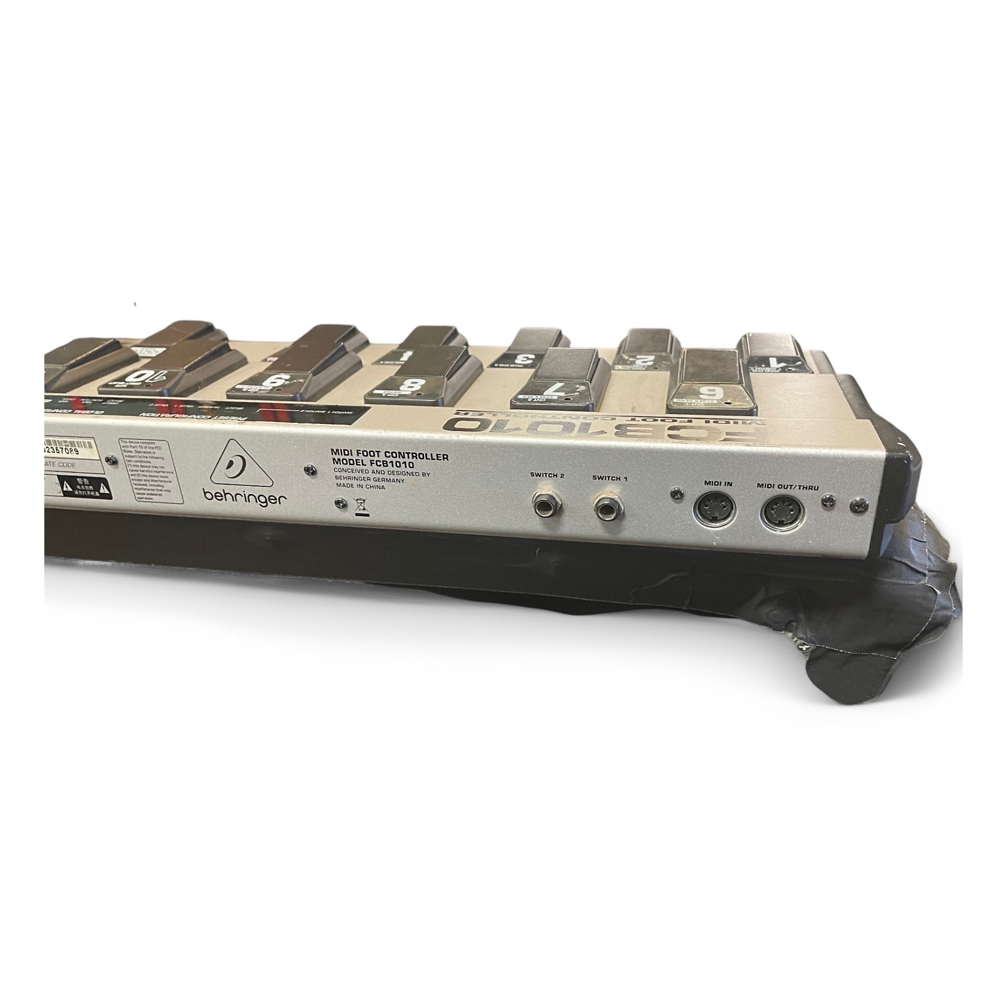 Behringer FCB1010 MIDI Foot Controller | Guitar Center