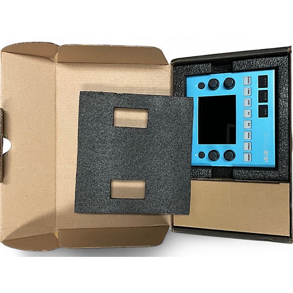 Used 1010music Used 1010music BLUEBOX Line Mixer | Guitar Center Used 1010music Used 1010music BLUEBOX Line Mixer | Guitar Center