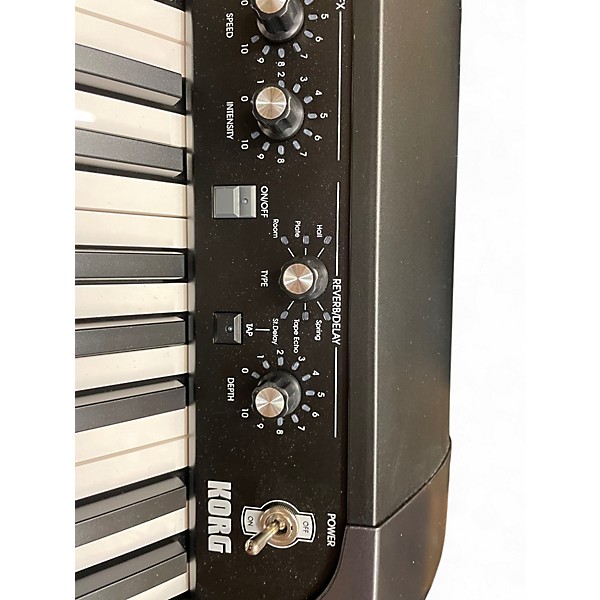 Used KORG SV173 73 Key Stage Piano