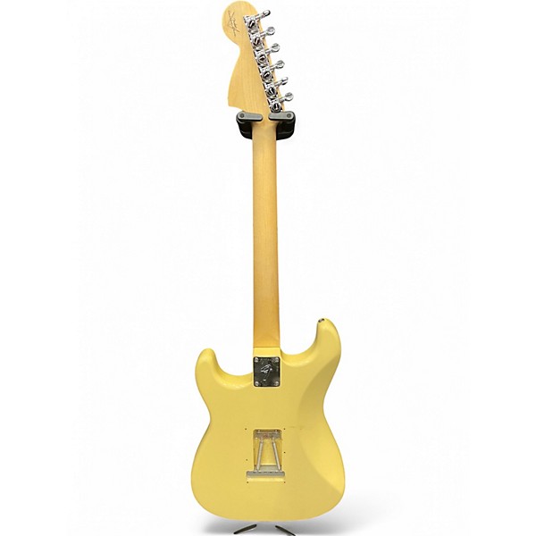 Used Fender Custom Shop Yngwie Malmsteen Stratocaster Vintage White Solid Body Electric Guitar
