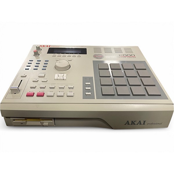Used Akai Professional Used Akai Professional MPC 2000 Used Akai Professional Used Akai Professional MPC 2000
