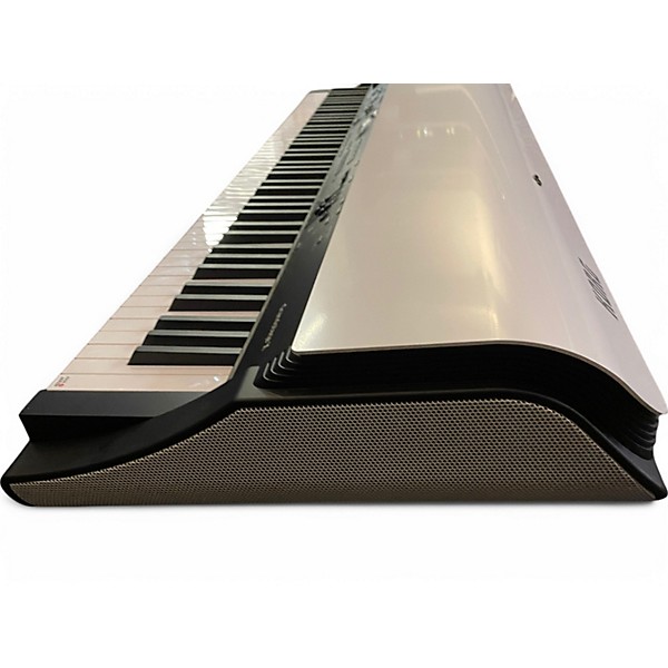 Used KORG GRANDSTAGE X Keyboard Workstation