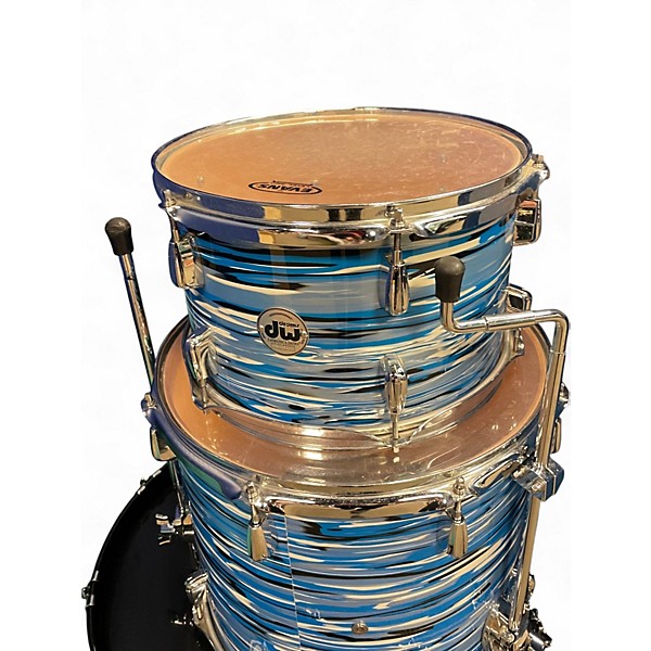 Used DW 3 Piece Collector's Series "off-menu" Blue oyster swirl Drum Kit