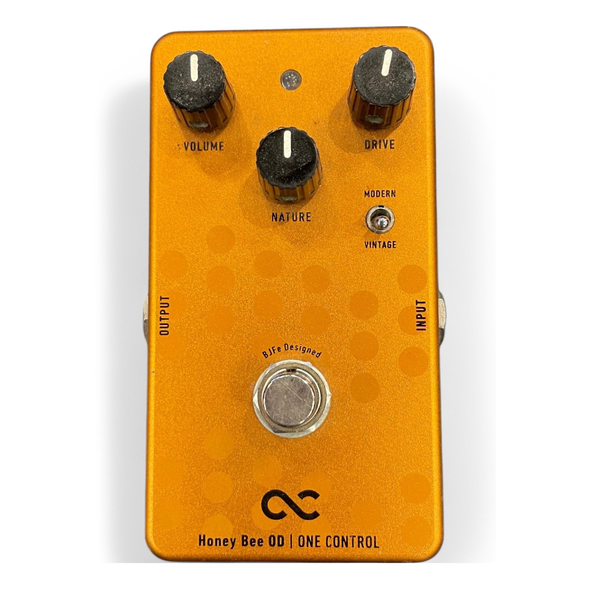 Used One Control Used One Control HONEY BEE Effect Pedal Used One Control Used One Control HONEY BEE Effect Pedal