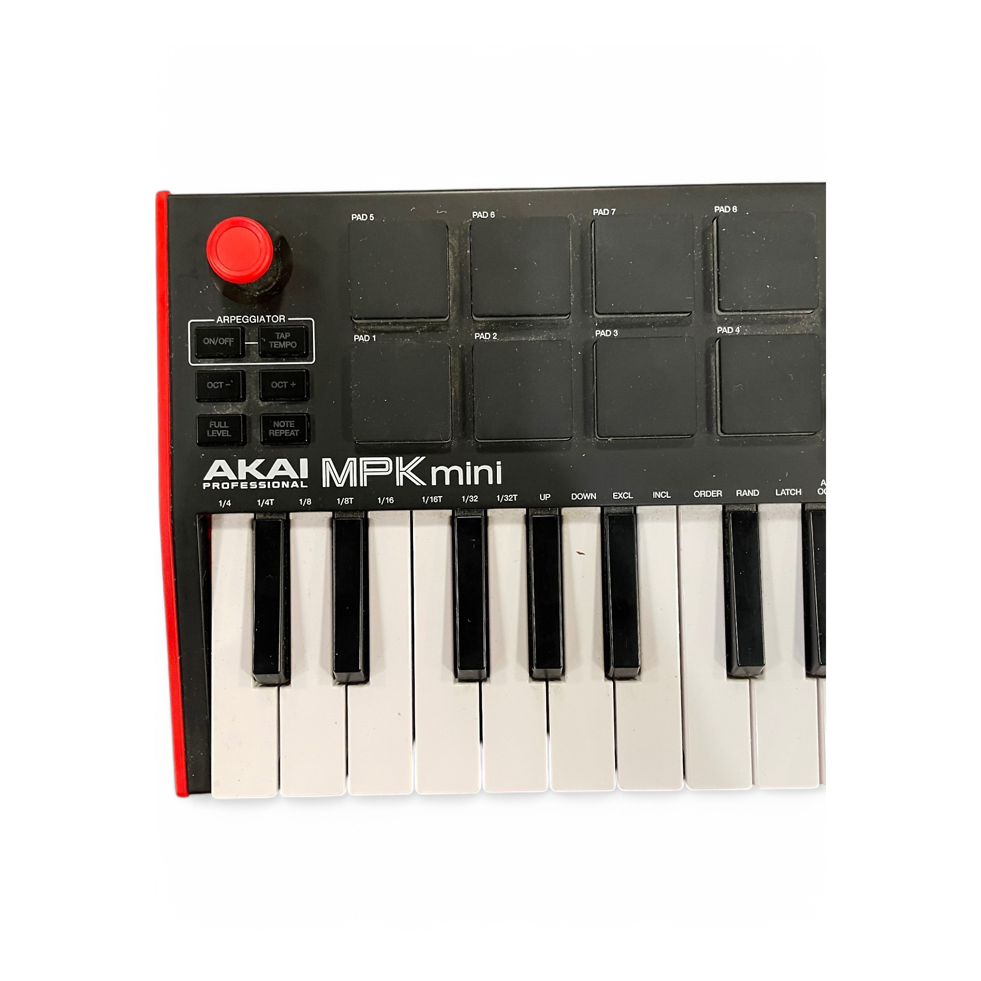 Used Akai Professional Used Akai Professional MPK Mini MIDI