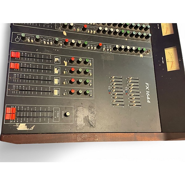 Used Carvin FX1644 Powered Mixer
