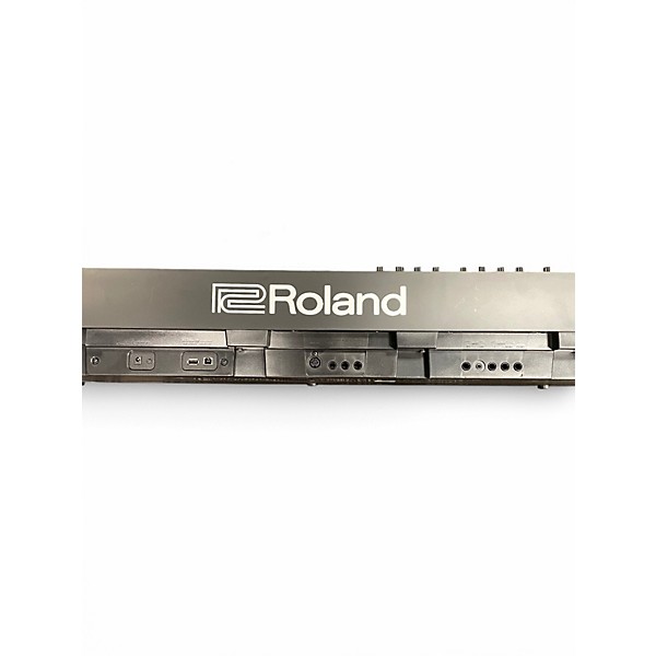 Used Roland RD-88 Keyboard Workstation