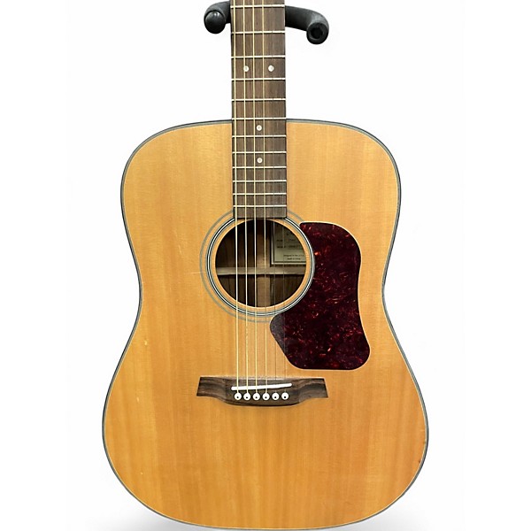 Used Walden D560 Natural Acoustic Guitar
