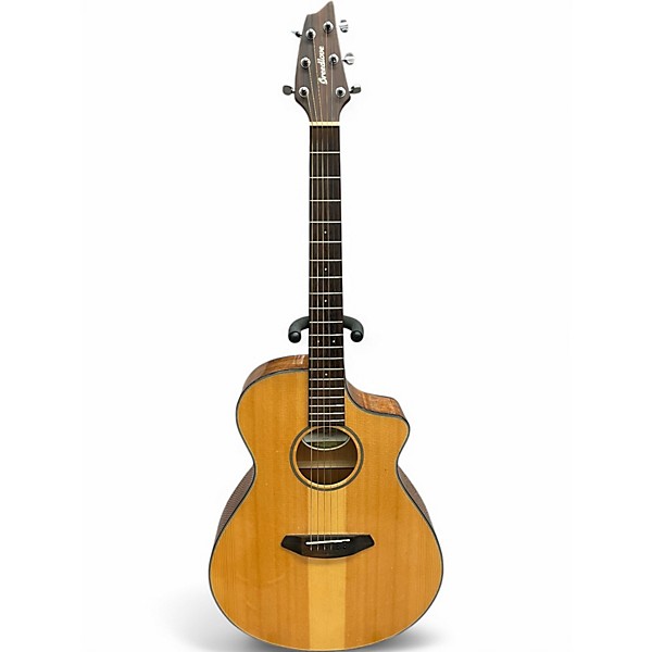 Used Breedlove Discovery Concert CE Natural Acoustic Guitar