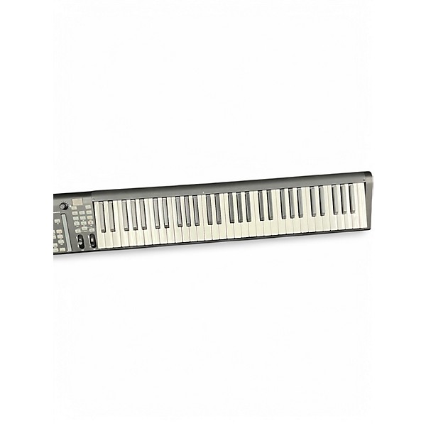 Used 2020s Icon i keyboard x 61 MIDI Controller
