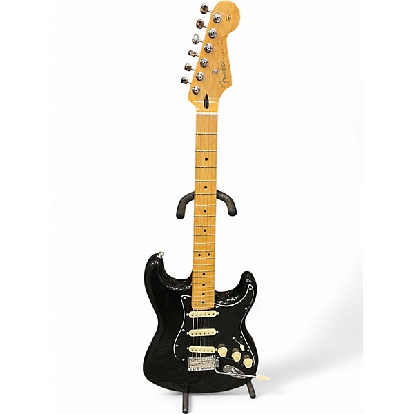 Used Fender PLAYER II STRATOCASTER Black Solid Body Electric Guitar