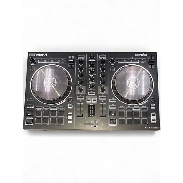 Roland DJ-202 Serato DJ Controller | Music & Arts