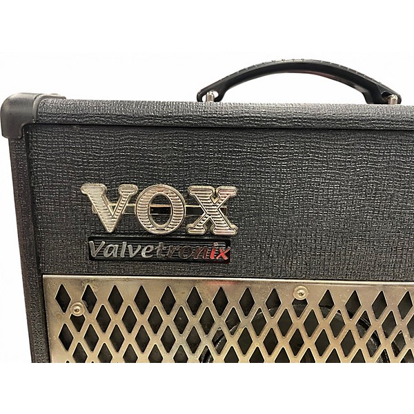 Used VOX valvetronix adtv15 Guitar Combo Amp